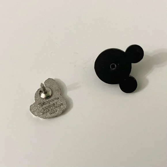 Lot of 3 Snow White Dwarf Pins Dopey Happy - Picture 12 of 13